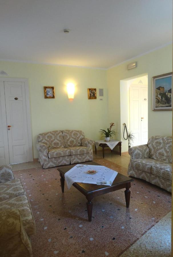 Hotel San Giuseppe Gerace Zewnętrze zdjęcie
